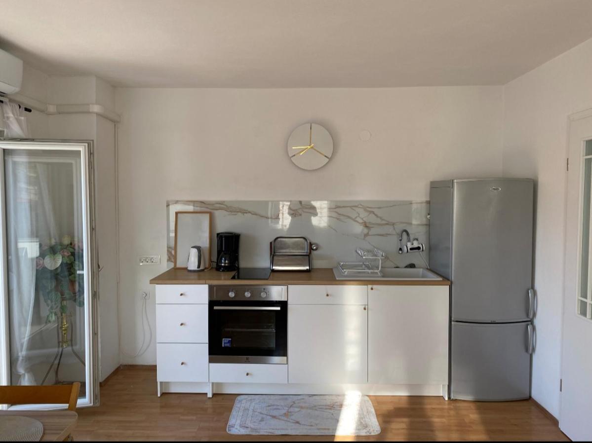 Apartment Remi, Penthouse With Balcony, Free Parking Marina Zewnętrze zdjęcie